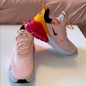Nike Air Max 270